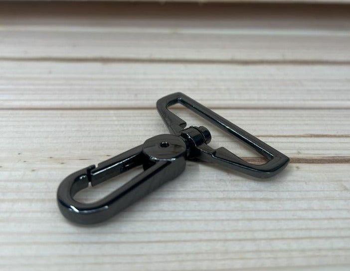 Karabiner Schwarz Glänzend